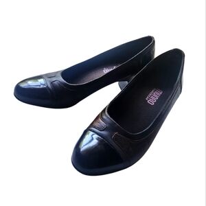 MUNRO AMERICAN Jillian Brown Patent Cap Toe Leather Pumps Heels Shoe Size 7 **